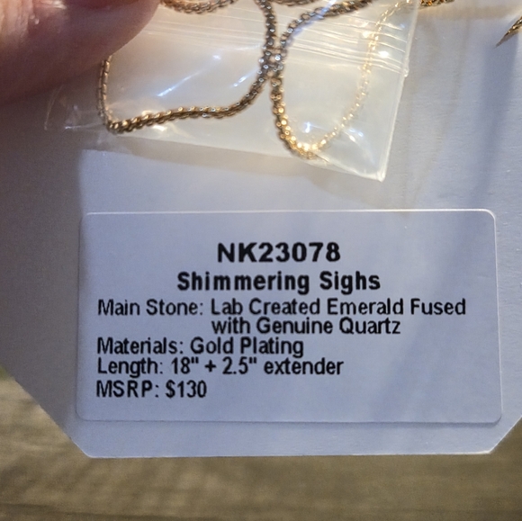 Gold and Green Pendant Necklace by BP - Picture 4 of 4